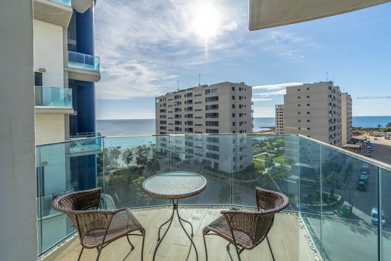 Open photo Listing photo