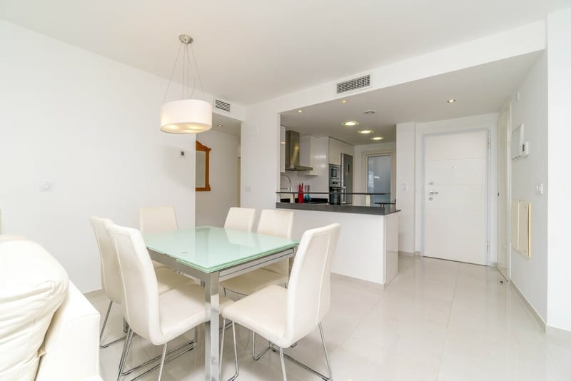 Open photo Listing photo