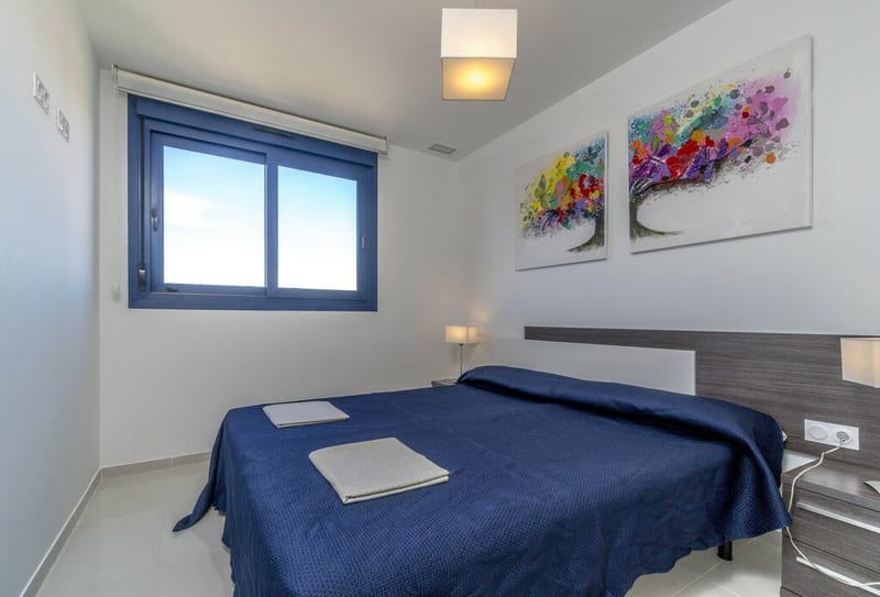 Open photo Listing photo