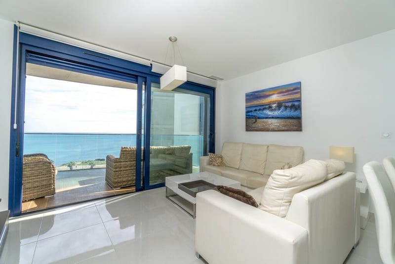 Open photo Listing photo