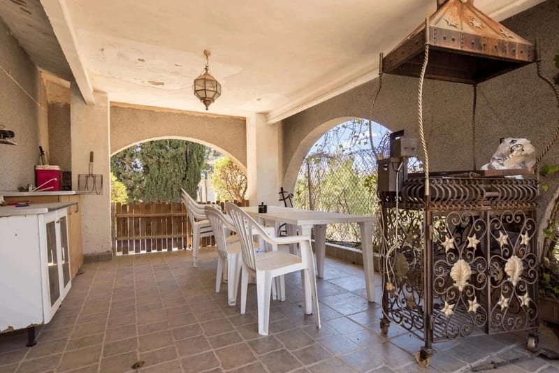 Open photo Listing photo