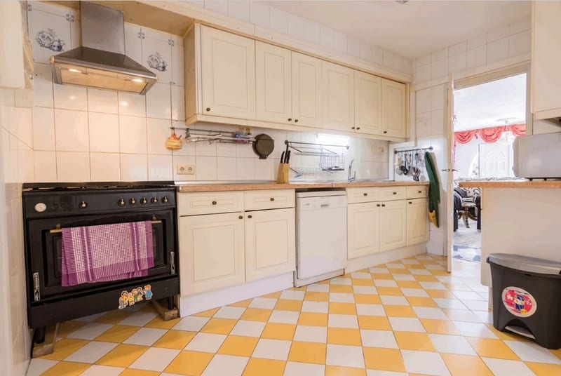 Open photo Listing photo