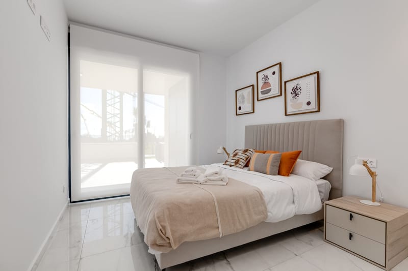 Open photo Listing photo
