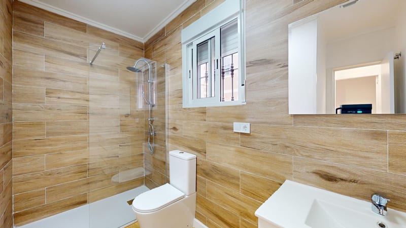 Open photo Listing photo