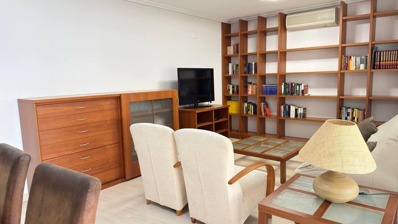 Open photo Listing photo