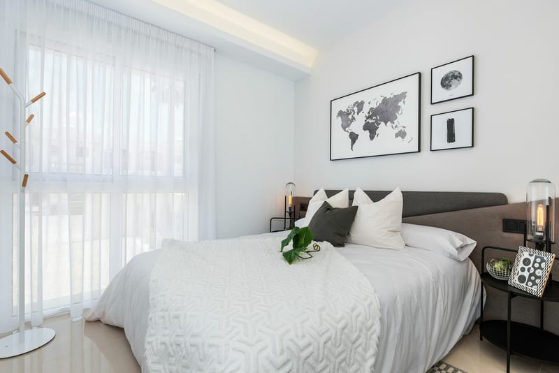 Open photo Listing photo