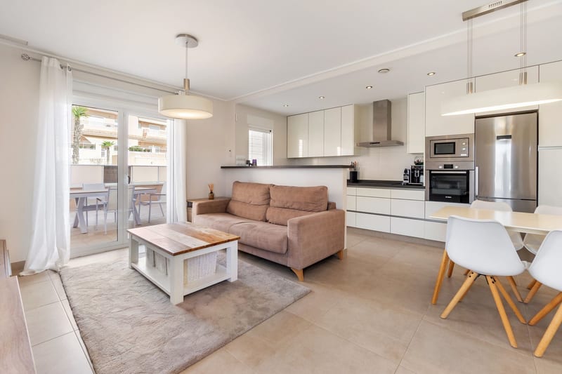 Open photo Listing photo