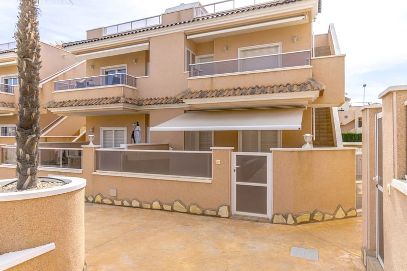 Open photo Listing photo