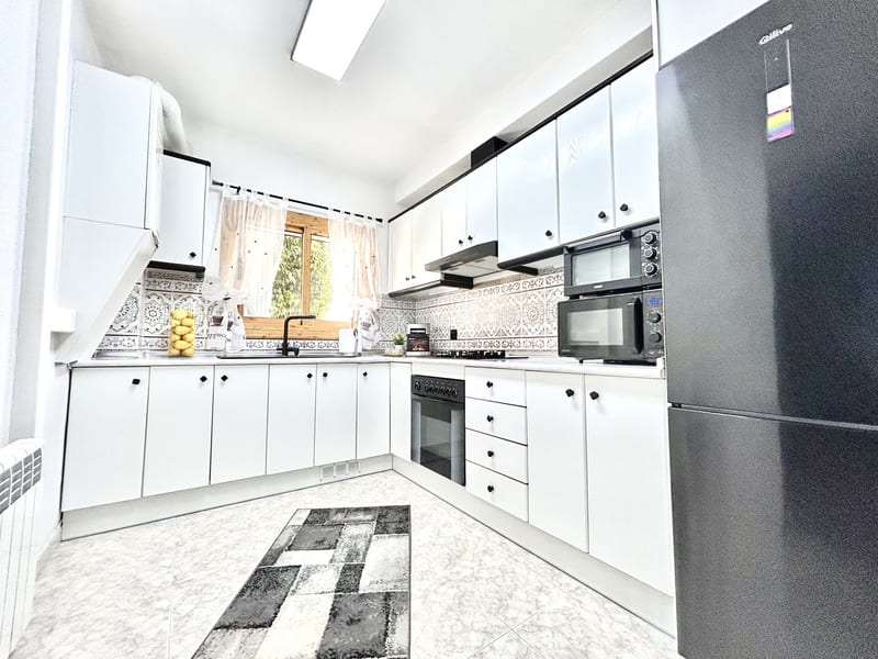 Open photo Listing photo