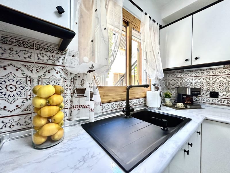 Open photo Listing photo