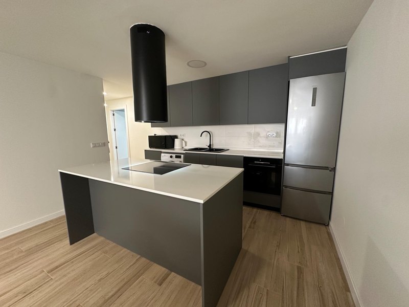 Open photo Listing photo