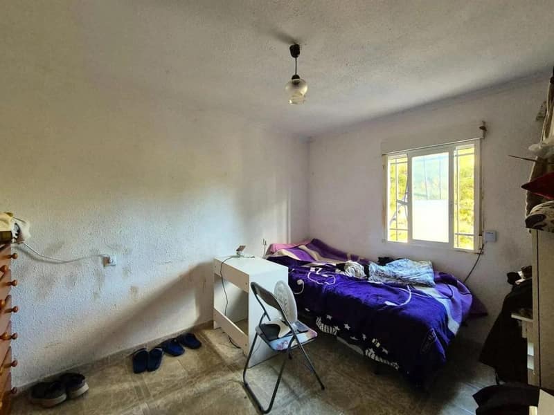 Open photo Listing photo