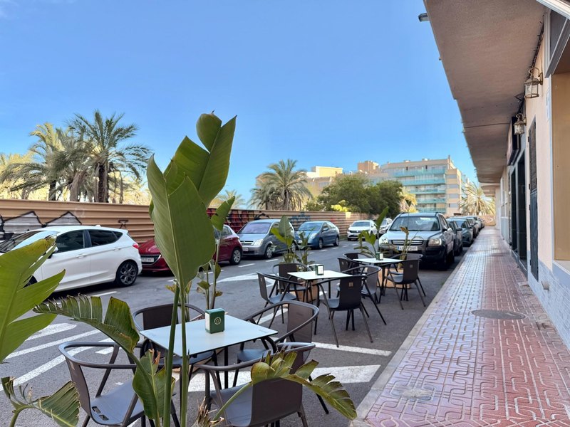 Open photo Listing photo
