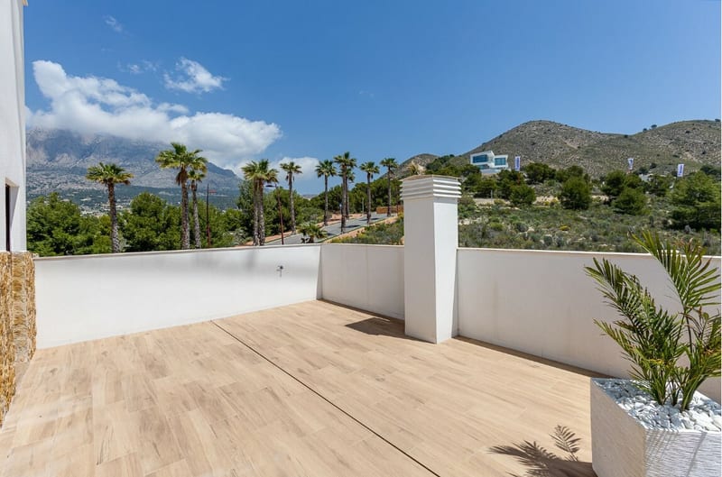 Open photo Listing photo