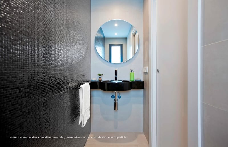Open photo Listing photo