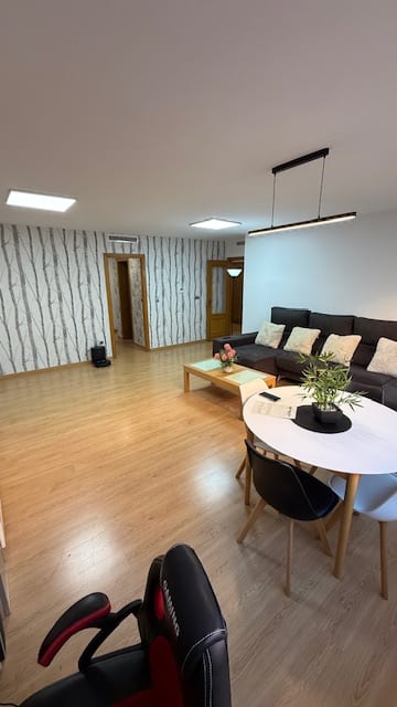 Open photo Listing photo