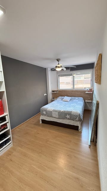 Open photo Listing photo
