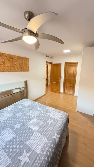Open photo Listing photo