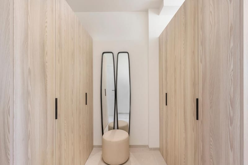 Open photo Listing photo