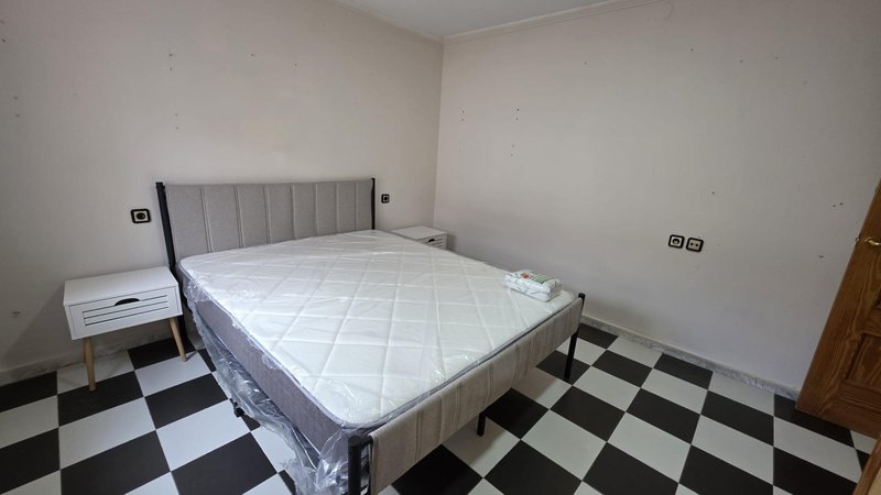 Open photo Listing photo