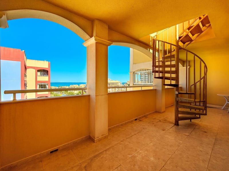 Open photo Listing photo