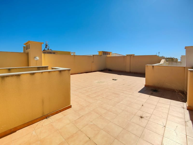 Open photo Listing photo