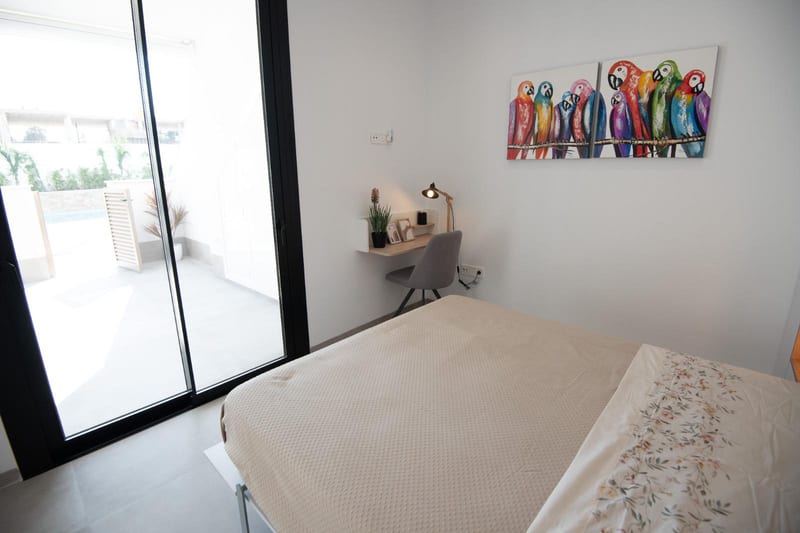 Open photo Listing photo