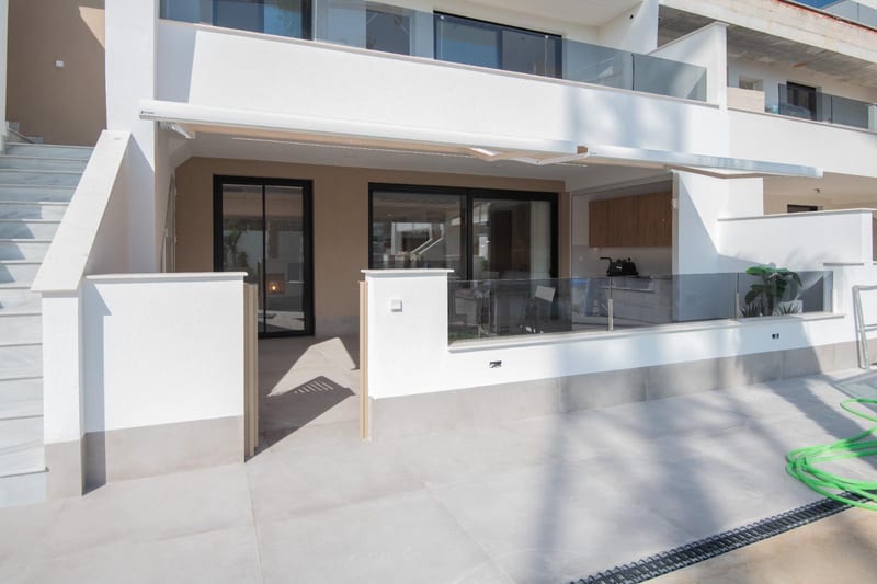 Open photo Listing photo