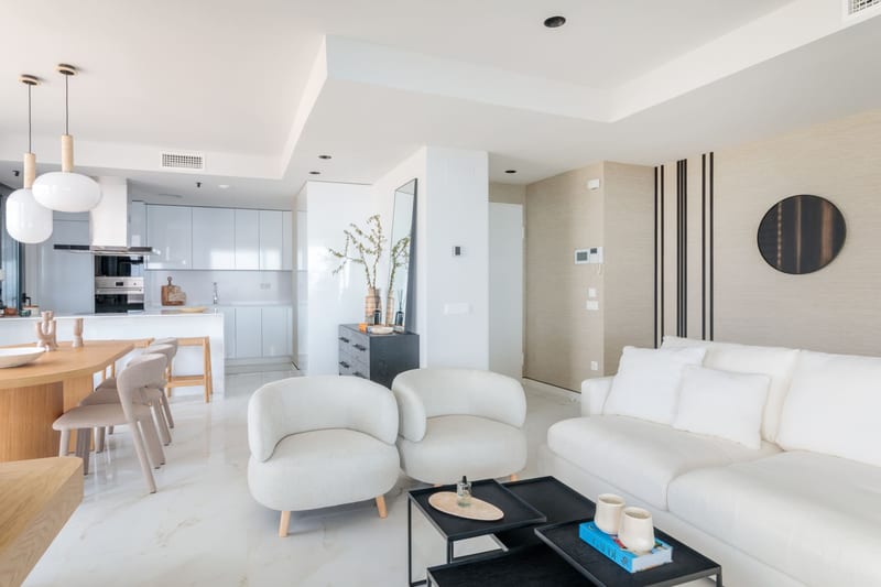 Open photo Listing photo