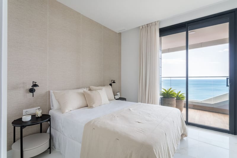 Open photo Listing photo