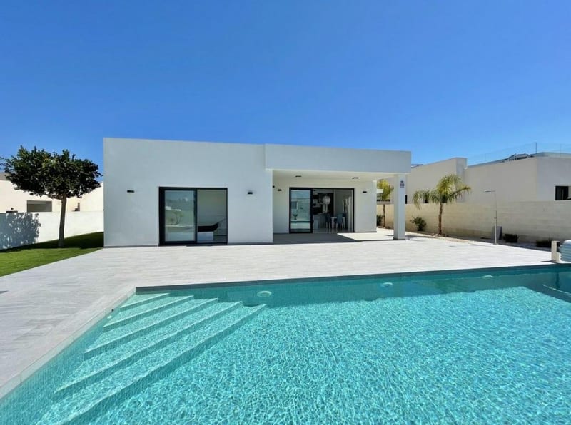 Open photo Listing photo