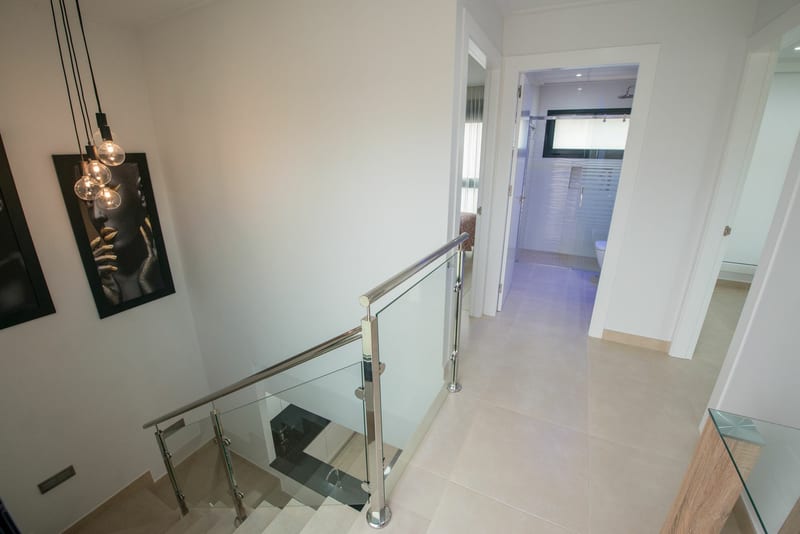 Open photo Listing photo
