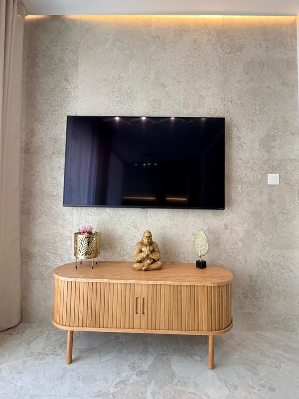 Open photo Listing photo