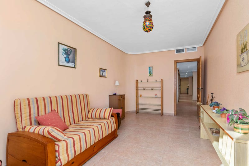 Open photo Listing photo