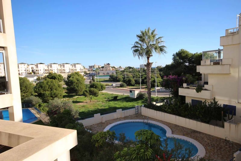 Open photo Listing photo