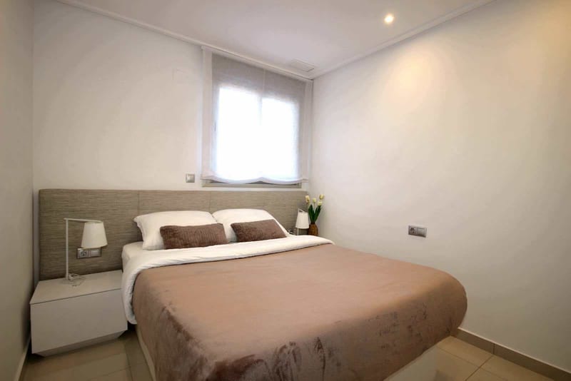 Open photo Listing photo