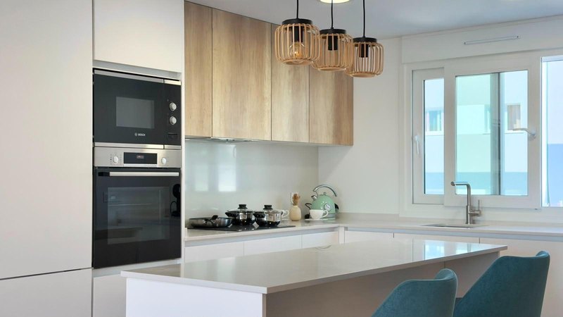 Open photo Listing photo