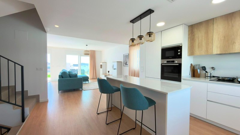 Open photo Listing photo