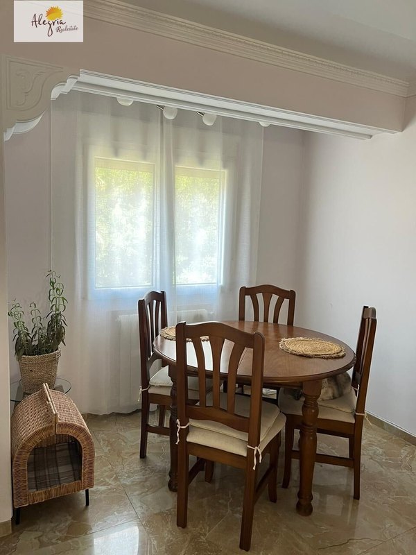 Open photo Listing photo