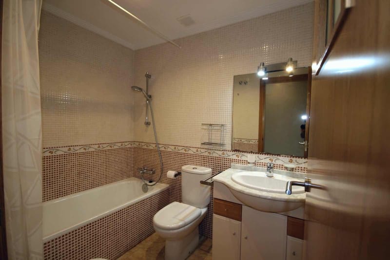 Open photo Listing photo