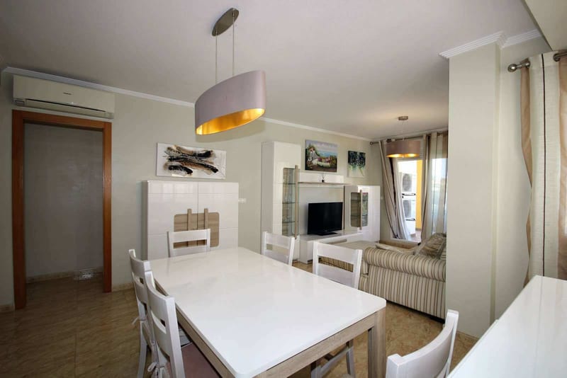 Open photo Listing photo