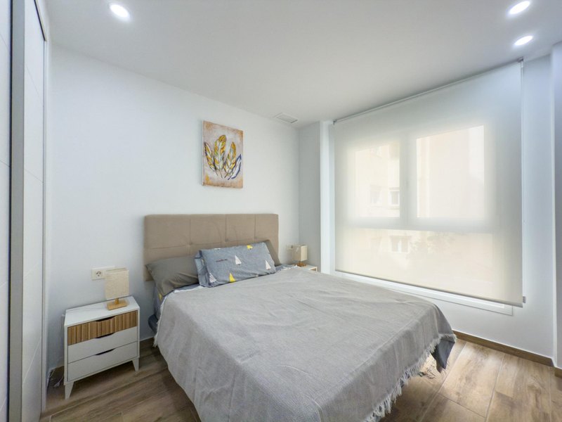 Open photo Listing photo