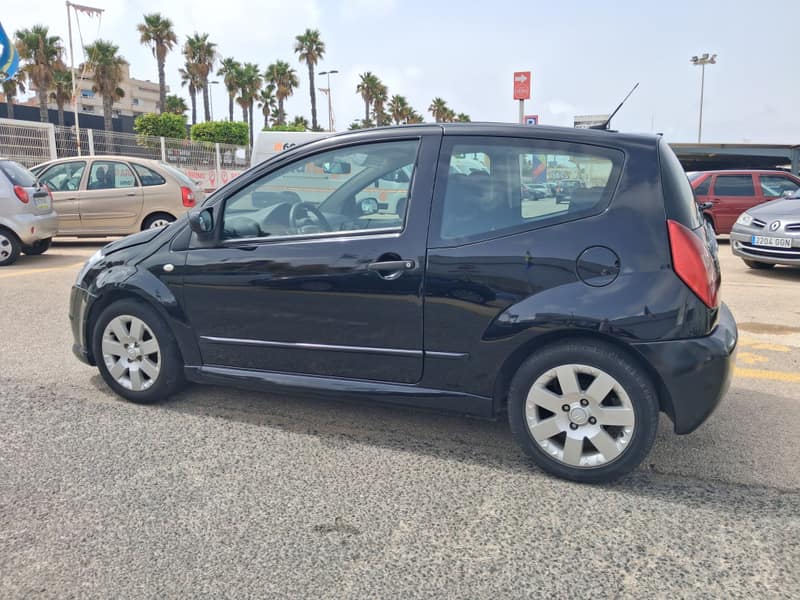 Open photo Listing photo