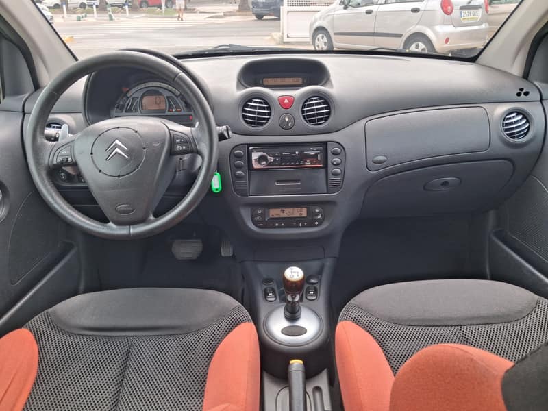 Open photo Listing photo