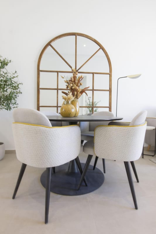Open photo Listing photo