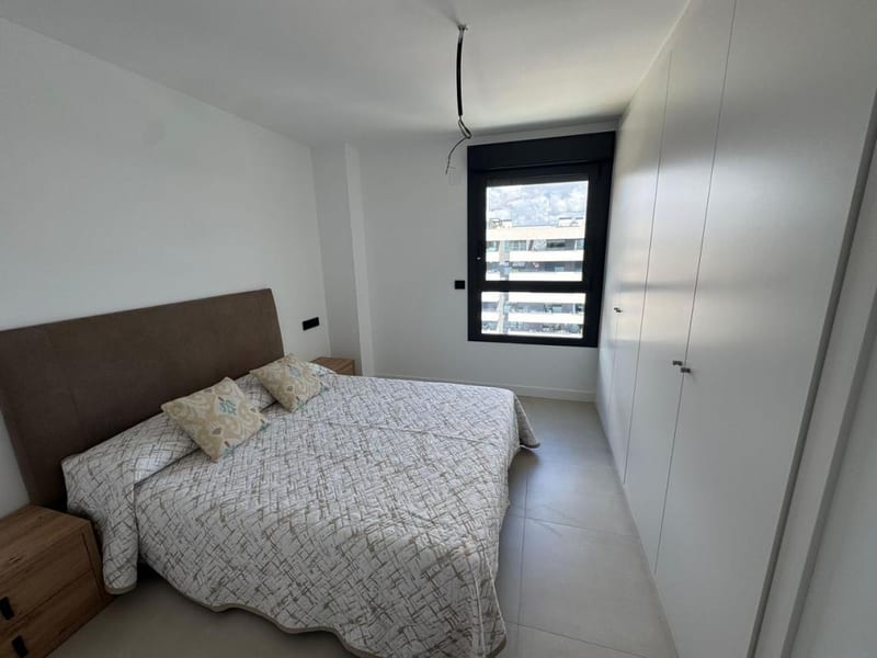 Open photo Listing photo