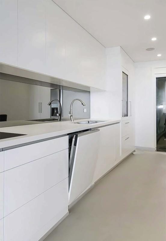 Open photo Listing photo