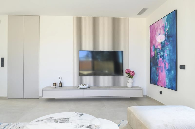 Open photo Listing photo