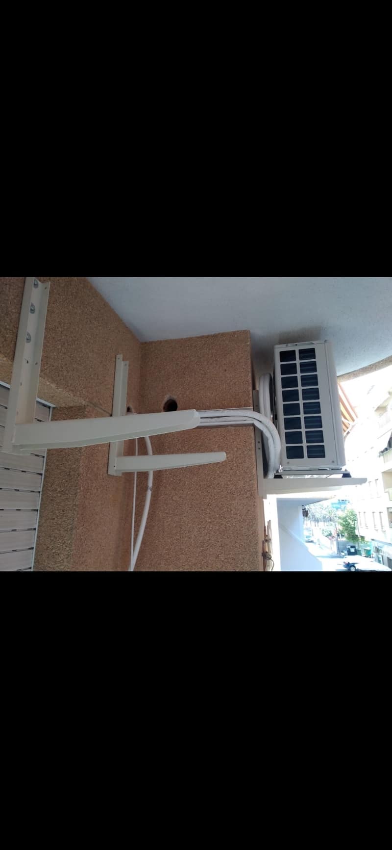 Open photo Listing photo