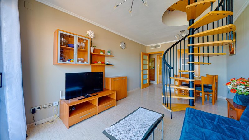 Open photo Listing photo